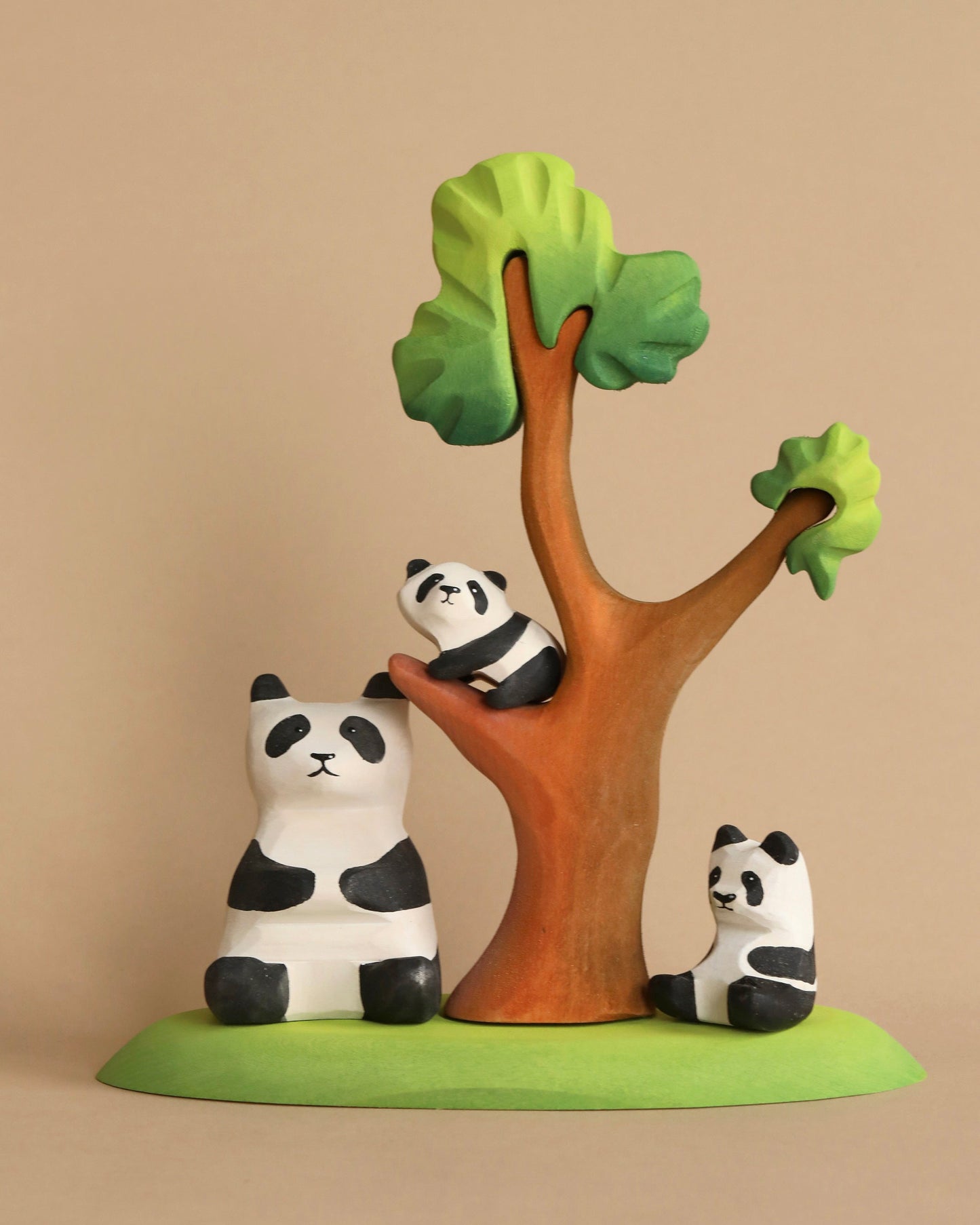 Bumbu Panda Bears And Tree Set